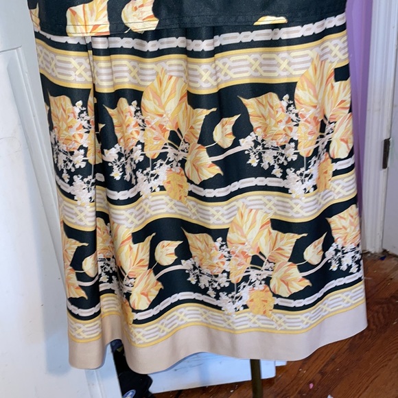 Hand Made Printed 2 Piece Skirt Set- Large - Picture 8 of 12